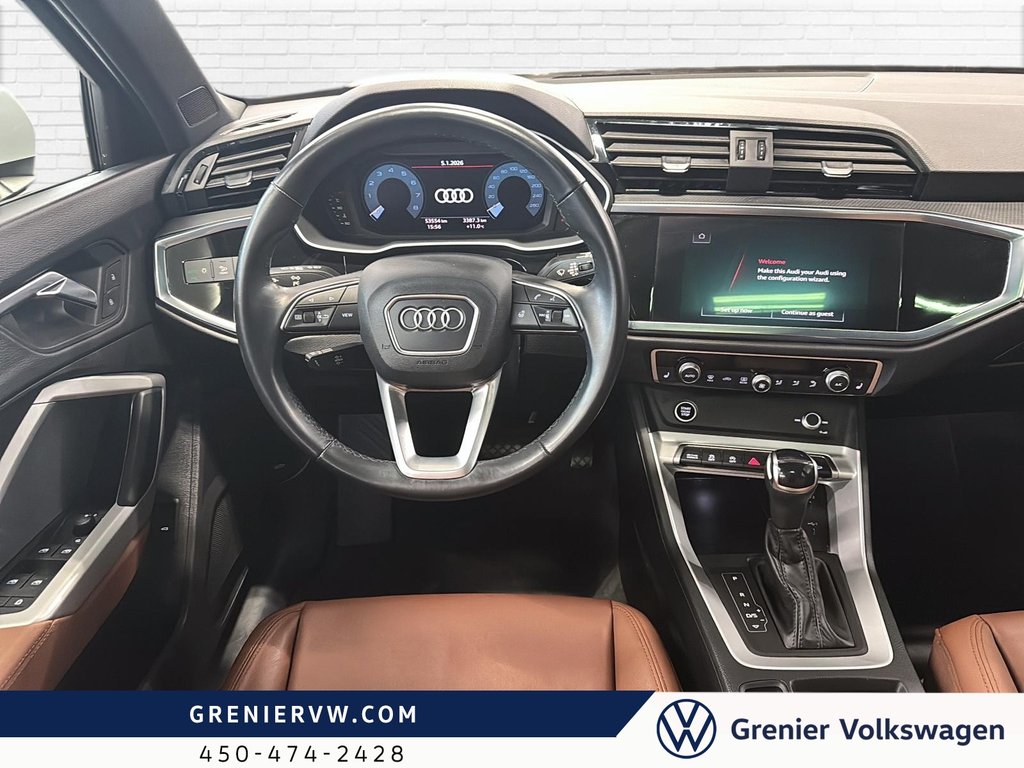 2022 Audi Q3 Komfort, Cuir, Toit, Carplay in Terrebonne, Quebec - 14 - w1024h768px