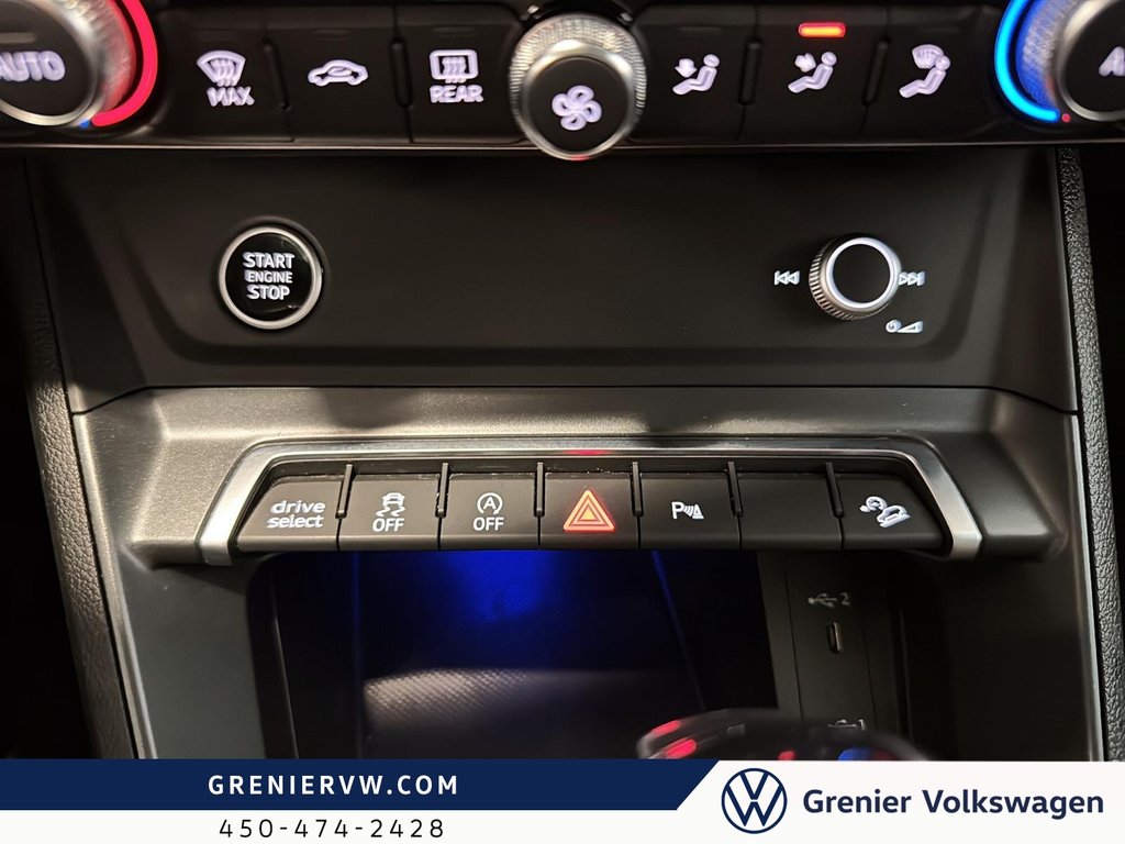 Audi Q3 Progressiv, Cuir, Toit, Carplay 2022 à Terrebonne, Québec - 15 - w1024h768px