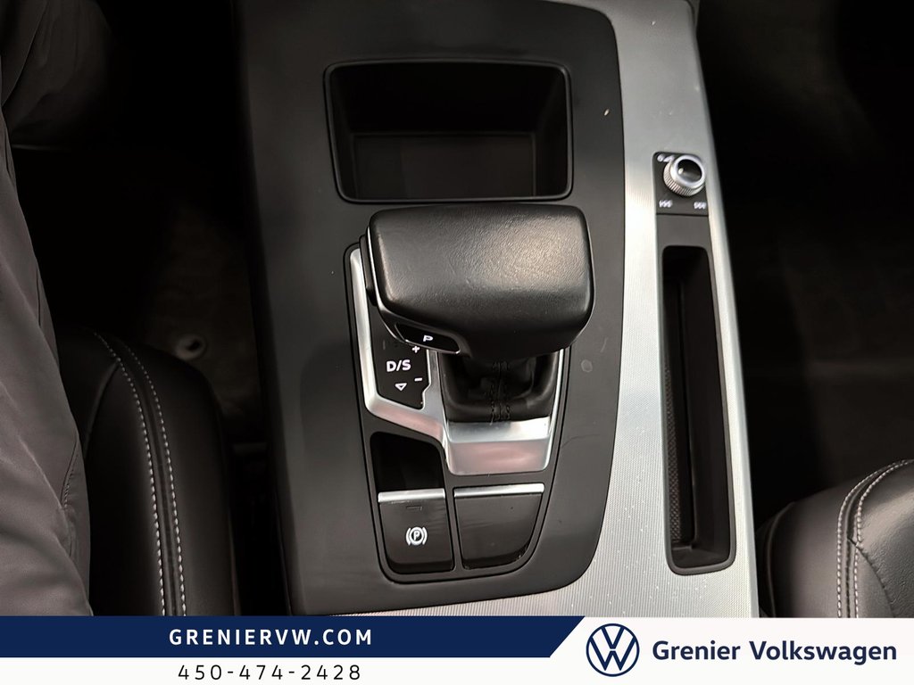 2021 Audi Q5 Progressiv, S-Line, Cuir, Toit, Carplay in Terrebonne, Quebec - 17 - w1024h768px