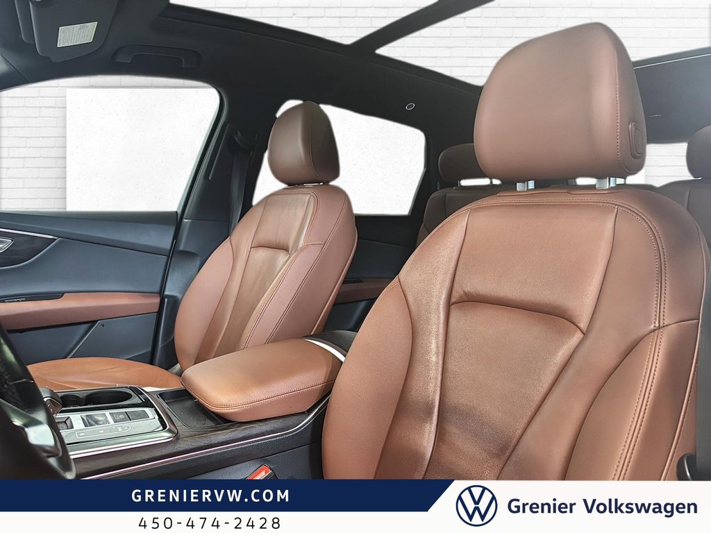 2022 Audi Q7 Komfort, 7Pass, Cuir, Toit, Carplay in Terrebonne, Quebec - 11 - w1024h768px