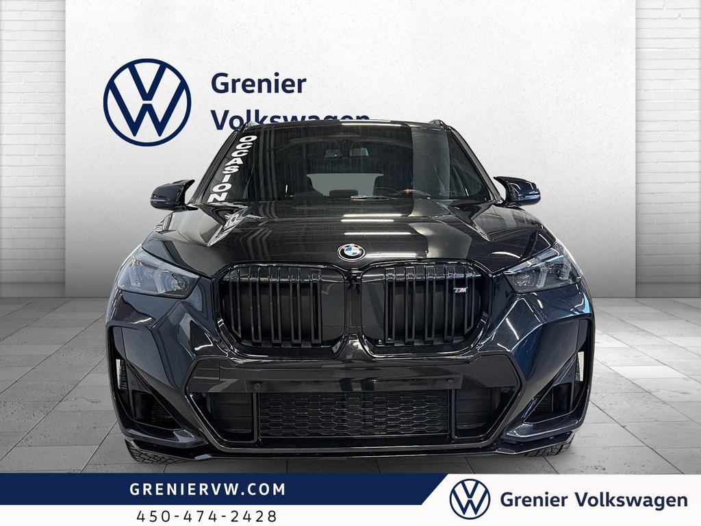 BMW X1 M35i xDrive, Toit, Carplay, Jantes 20'' 2024 à Terrebonne, Québec - 2 - w1024h768px