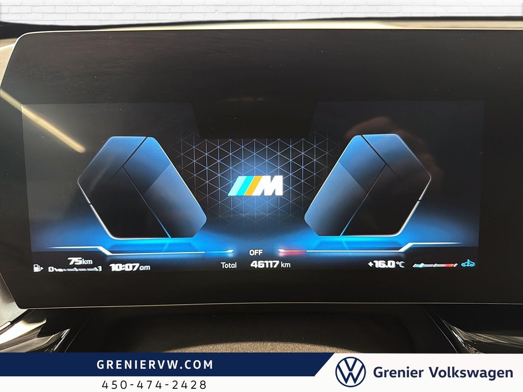 BMW X1 M35i xDrive, Toit, Carplay, Jantes 20'' 2024 à Terrebonne, Québec - 14 - w1024h768px