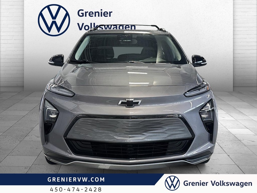 2022 Chevrolet Bolt EUV LT, Cuir, Siege + Volant Chauffant, Carplay in Terrebonne, Quebec - 2 - w1024h768px
