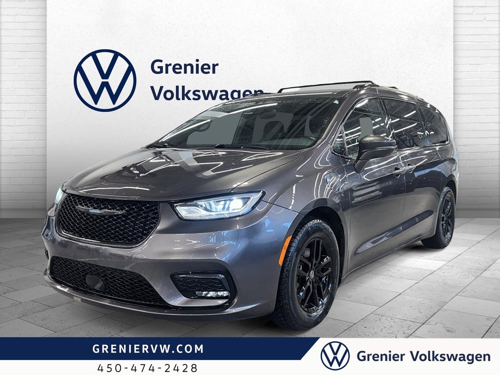 Chrysler Pacifica Touring L Plus, Cuir, Carplay, Siège Chauffant 2021 à Terrebonne, Québec - 1 - w1024h768px