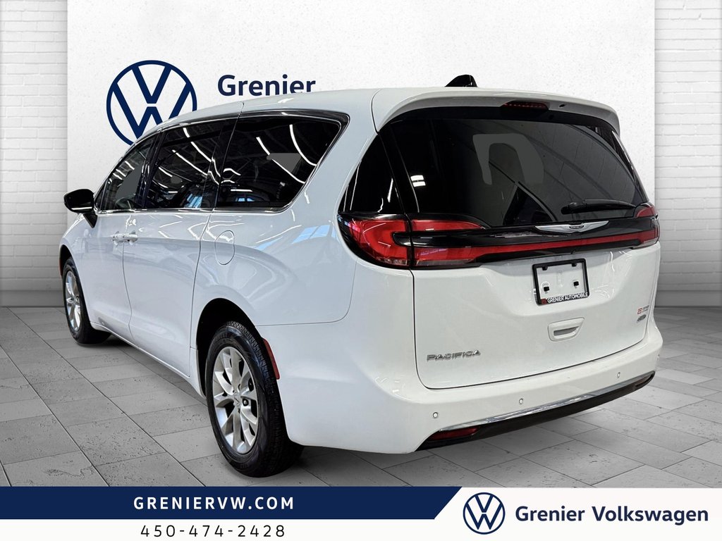 2023 Chrysler Pacifica Touring L, AWD, Cuir, Carplay, Siège Chauffant in Mascouche, Quebec - 9 - w1024h768px