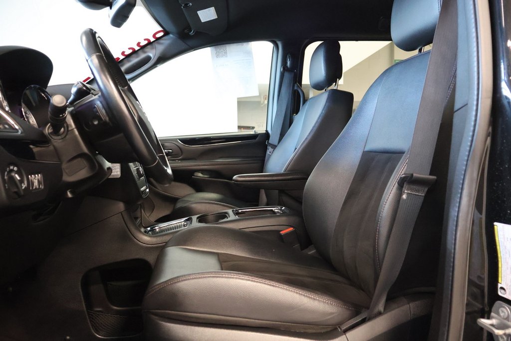 Dodge Grand Caravan 35th, Stow, 7Pass, Caméra, Banc chauffants 2019 à Terrebonne, Québec - 10 - w1024h768px