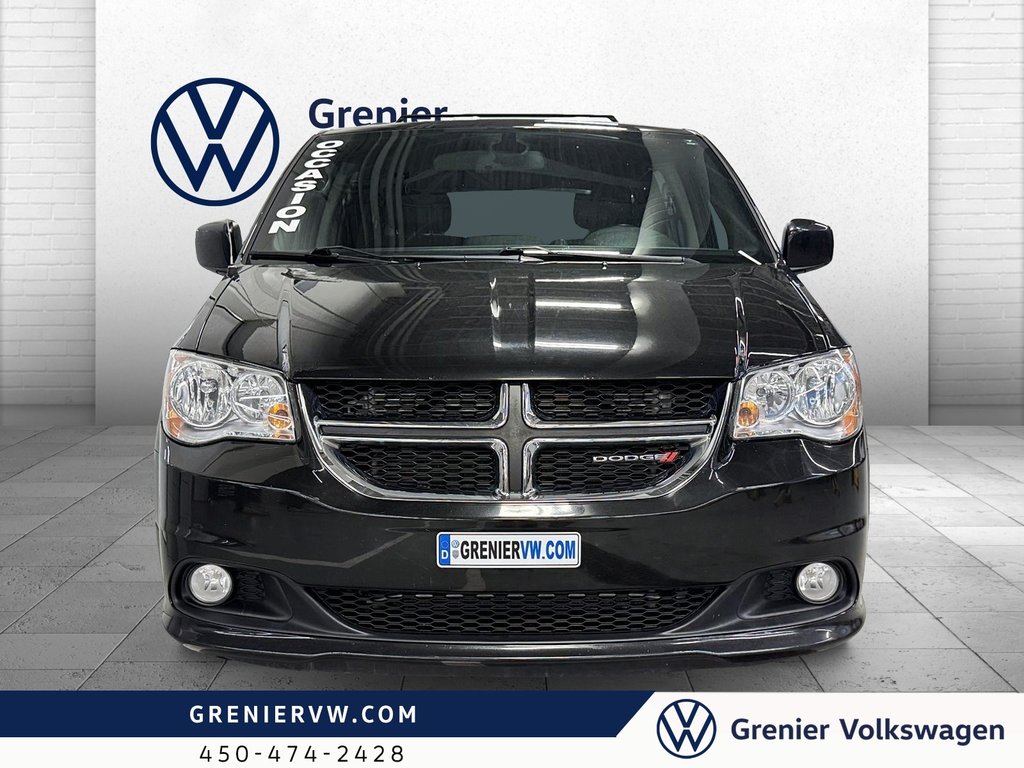 2019 Dodge Grand Caravan SXT Premium, DVD, Siege Chauffant, Stow 'N Go in Terrebonne, Quebec - 3 - w1024h768px