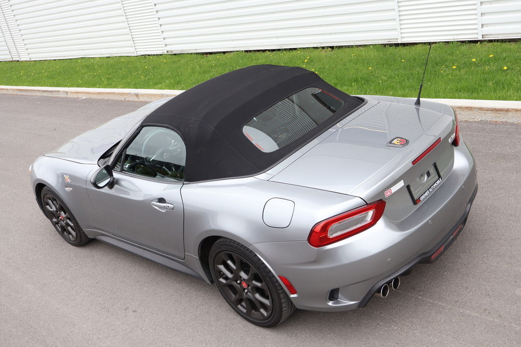 Fiat SPIDER Abarth, 1 Propriétaire, Jamais accidenté 2017 à Mascouche, Québec - 10 - w1024h768px
