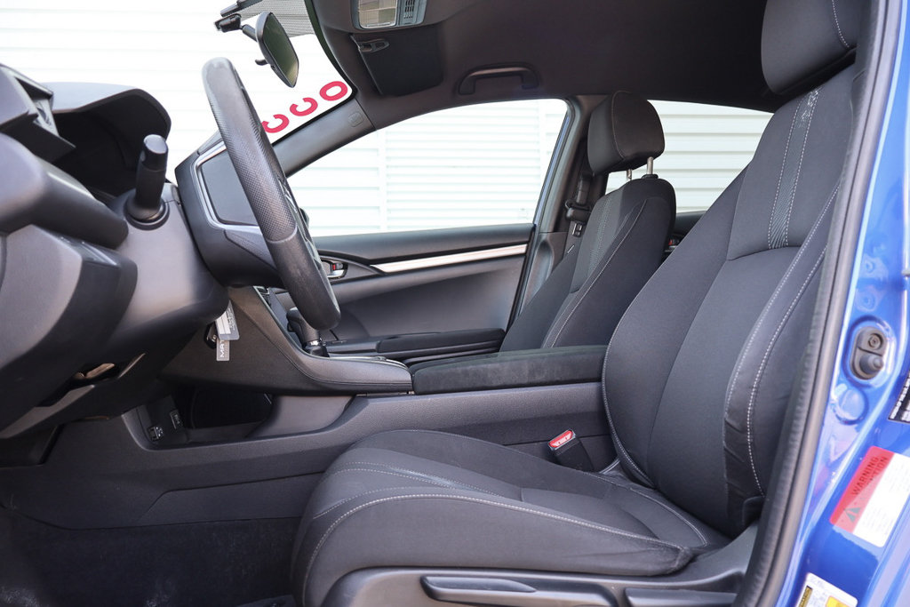 Honda Civic Hatchback LX, Caméra, Bluetooth, Jamais accidenté 2017 à Terrebonne, Québec - 10 - w1024h768px