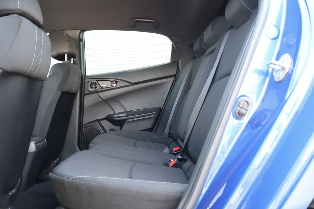 Honda Civic Hatchback LX, Caméra, Bluetooth, Jamais accidenté 2017 à Terrebonne, Québec - 25 - w1024h768px