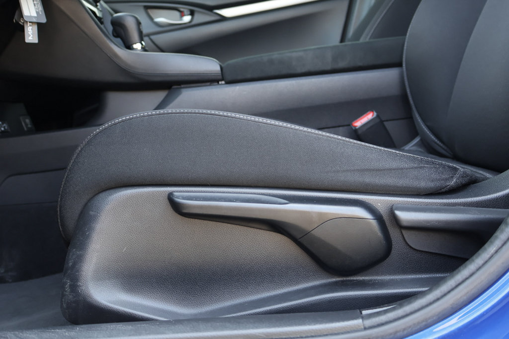 Honda Civic Hatchback LX, Caméra, Bluetooth, Jamais accidenté 2017 à Terrebonne, Québec - 11 - w1024h768px