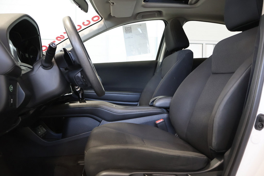 Honda HR-V EX AWD, Toit ouvrant, Mags, 2017 à Mascouche, Québec - 9 - w1024h768px