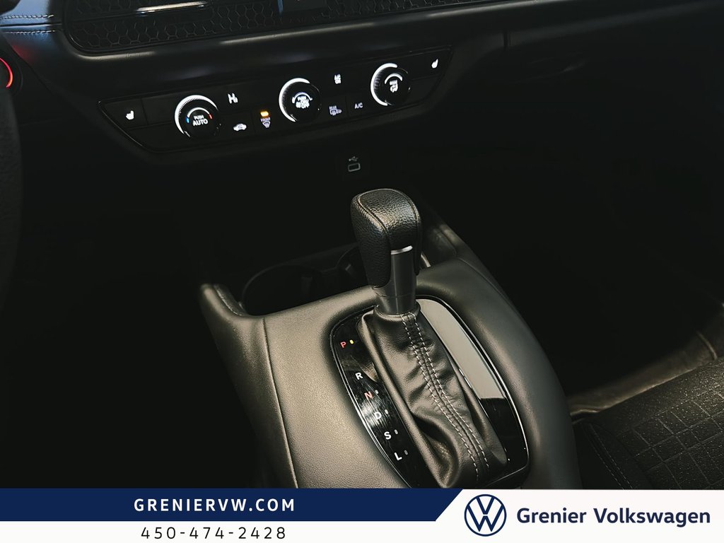 Honda HR-V LX, AWD, Carplay, Démarreur 2023 à Terrebonne, Québec - 15 - w1024h768px