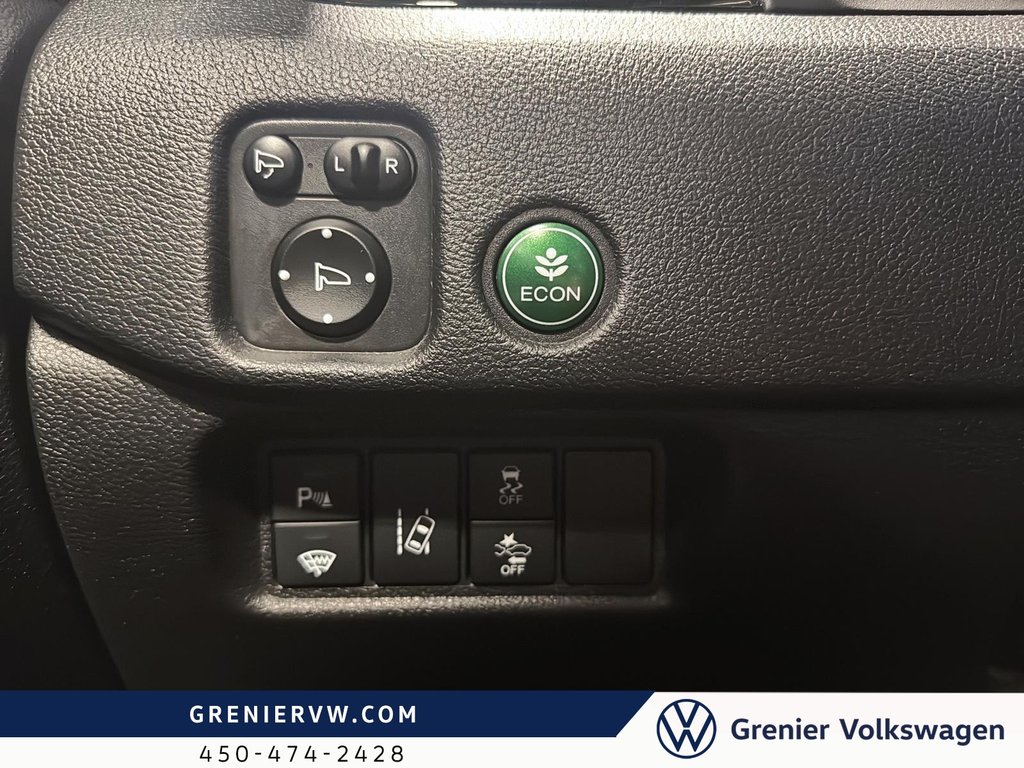 2018 Honda Pilot Touring, Écran et DVD, Siège Chauffant + Ventilée in Terrebonne, Quebec - 21 - w1024h768px