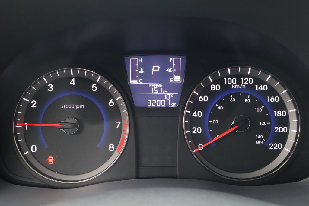Hyundai Accent SE, Bas Kilo, Toit, Mags 2017 à Mascouche, Québec - 19 - w1024h768px