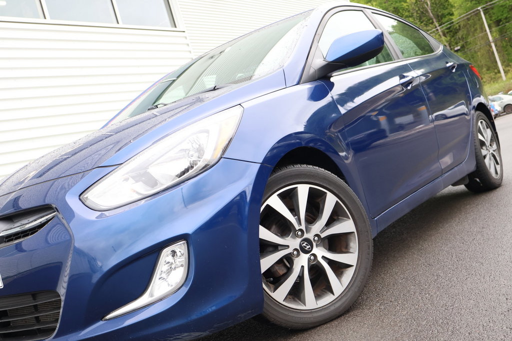 Hyundai Accent SE, Bas Kilo, Toit, Mags 2017 à Mascouche, Québec - 9 - w1024h768px