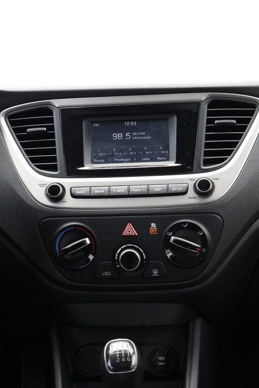 Hyundai Accent Essential, 1 Proprio, Jamais accidenté, Bas kilo 2019 à Terrebonne, Québec - 18 - w1024h768px