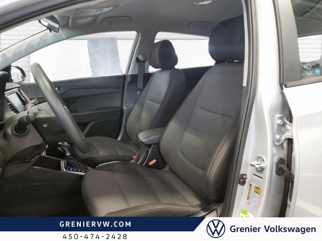 2019 Hyundai Accent Preferred, 5800km, AC, Banc chauffants in Terrebonne, Quebec - 11 - w1024h768px