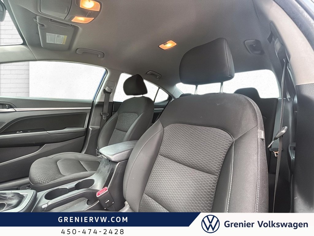 2020 Hyundai Elantra Preferred, Carplay, Caméra, Banc chauffants in Terrebonne, Quebec - 10 - w1024h768px