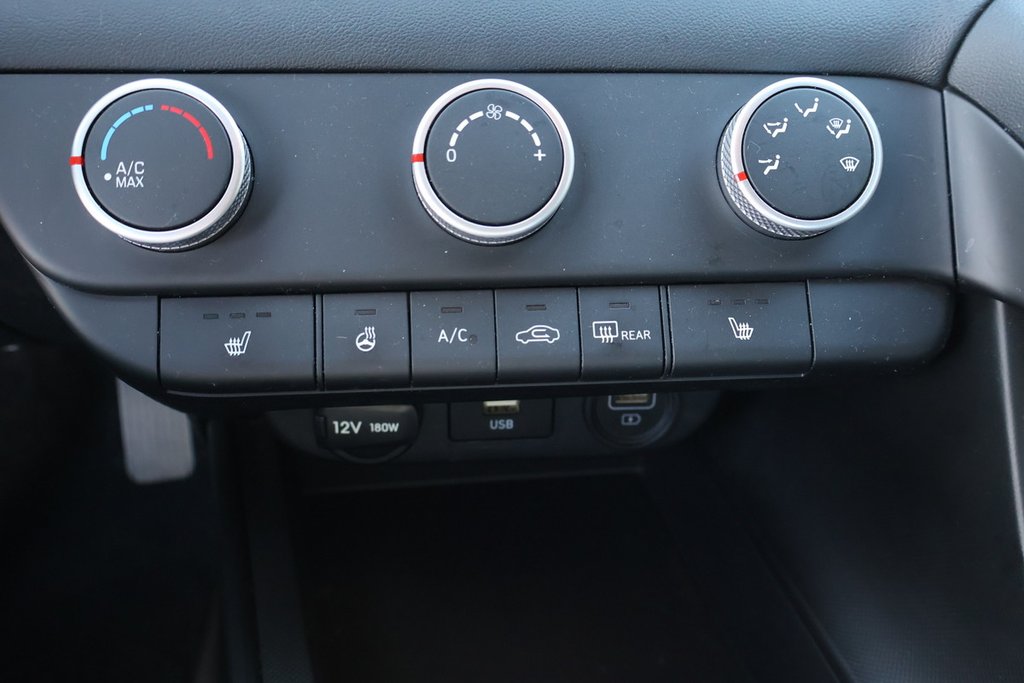 Hyundai Elantra Preferred,sieges chauffant 2023 à Mascouche, Québec - 22 - w1024h768px