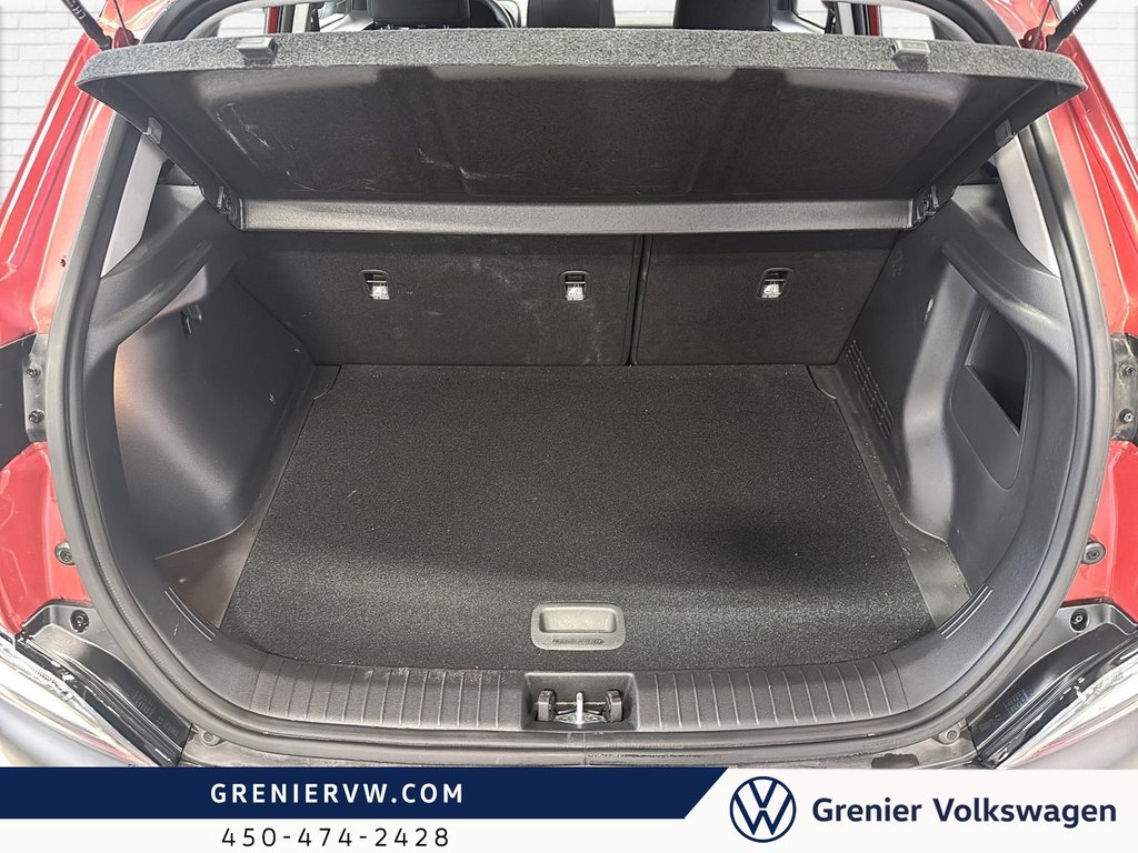 Hyundai KONA Essential, Carplay, AWD, Pneus hiver inclus 2022 à Terrebonne, Québec - 7 - w1024h768px