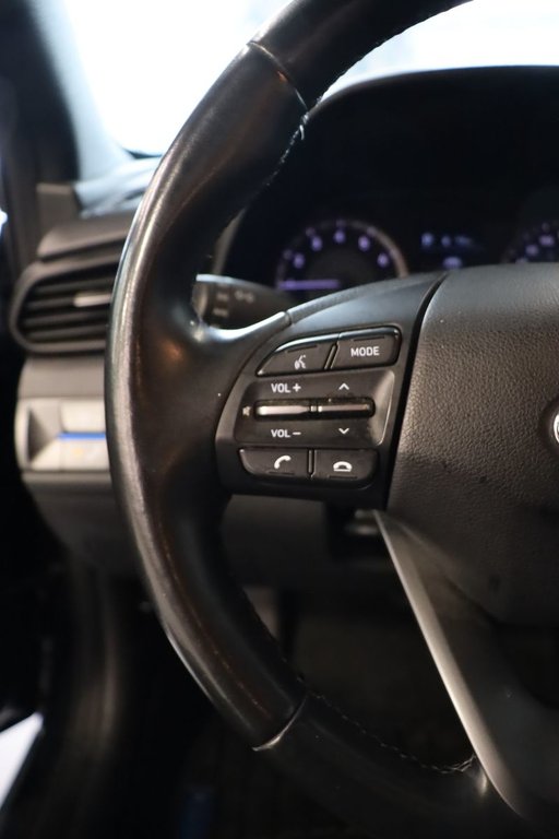 2019 Hyundai Veloster GL, Caméra, Bluetooth, Banc chauffants in Terrebonne, Quebec - 13 - w1024h768px