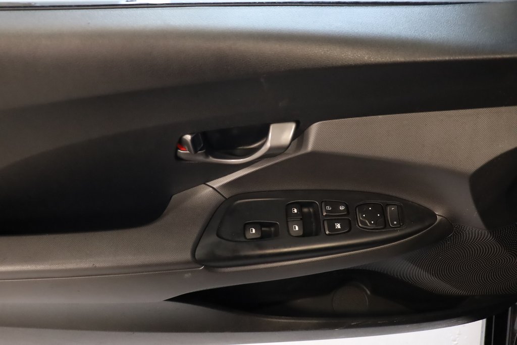 2019 Hyundai Veloster GL, Caméra, Bluetooth, Banc chauffants in Terrebonne, Quebec - 22 - w1024h768px
