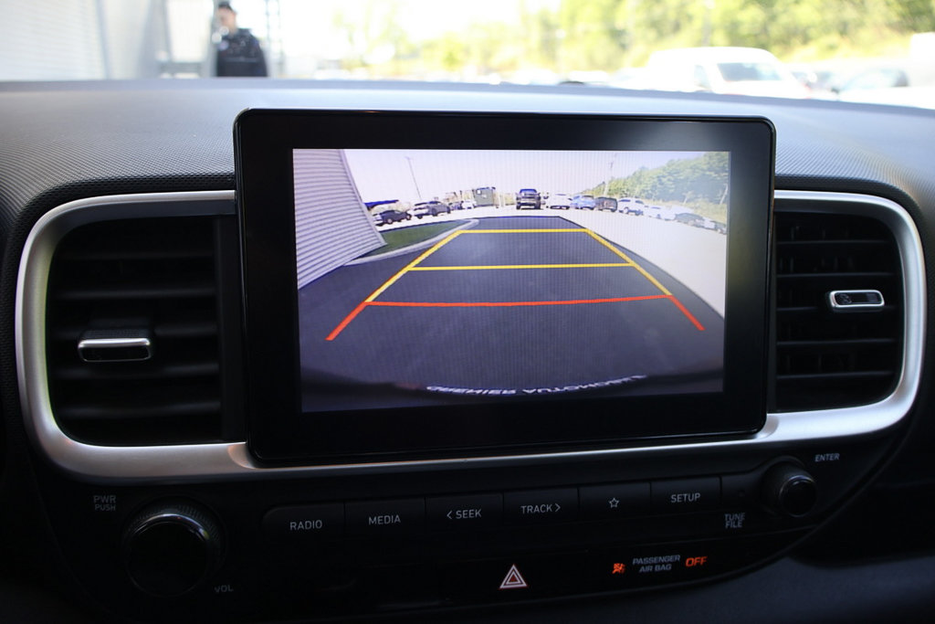 2021 Hyundai Venue Essential, Caméra, Banc chauffants, Carplay in Mascouche, Quebec - 15 - w1024h768px