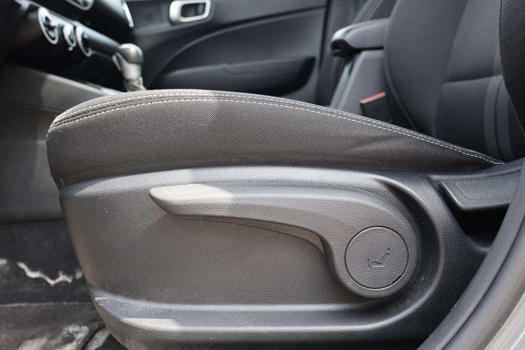 Hyundai Venue Preferred,Toit ouvrant,Volant et sieges chauffants 2022 à Mascouche, Québec - 13 - w1024h768px