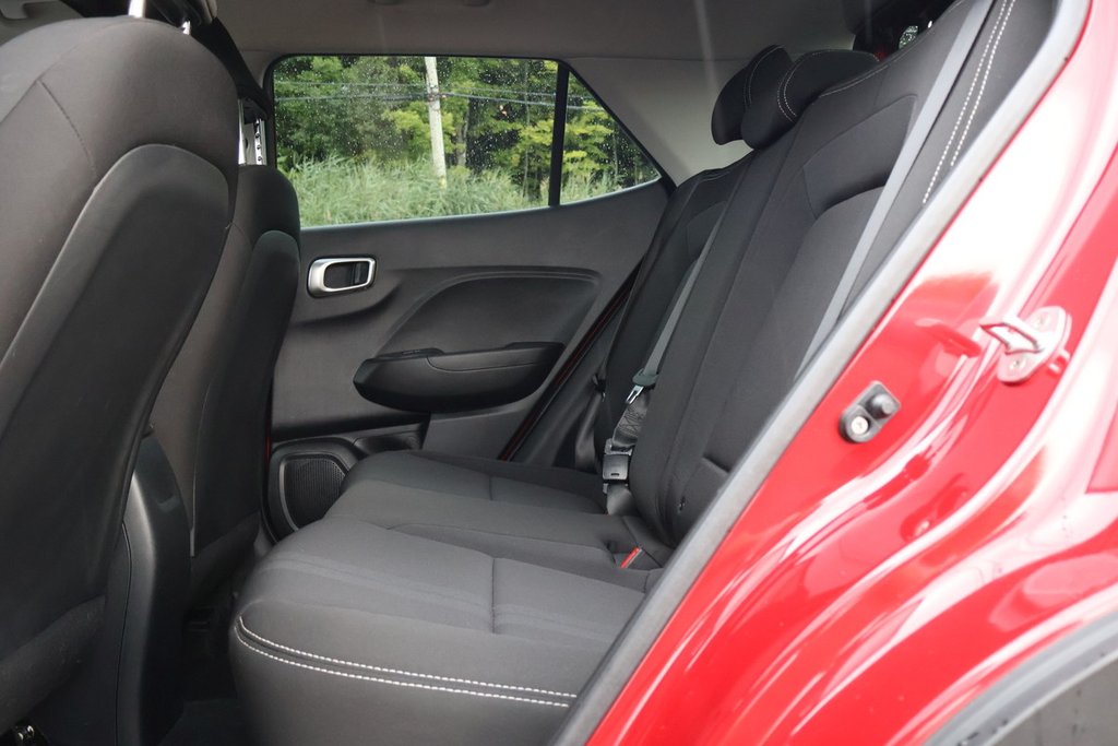 Hyundai Venue Preferred, Bas kilo, Caméra, Carplay, Démarreur 2022 à Mascouche, Québec - 27 - w1024h768px