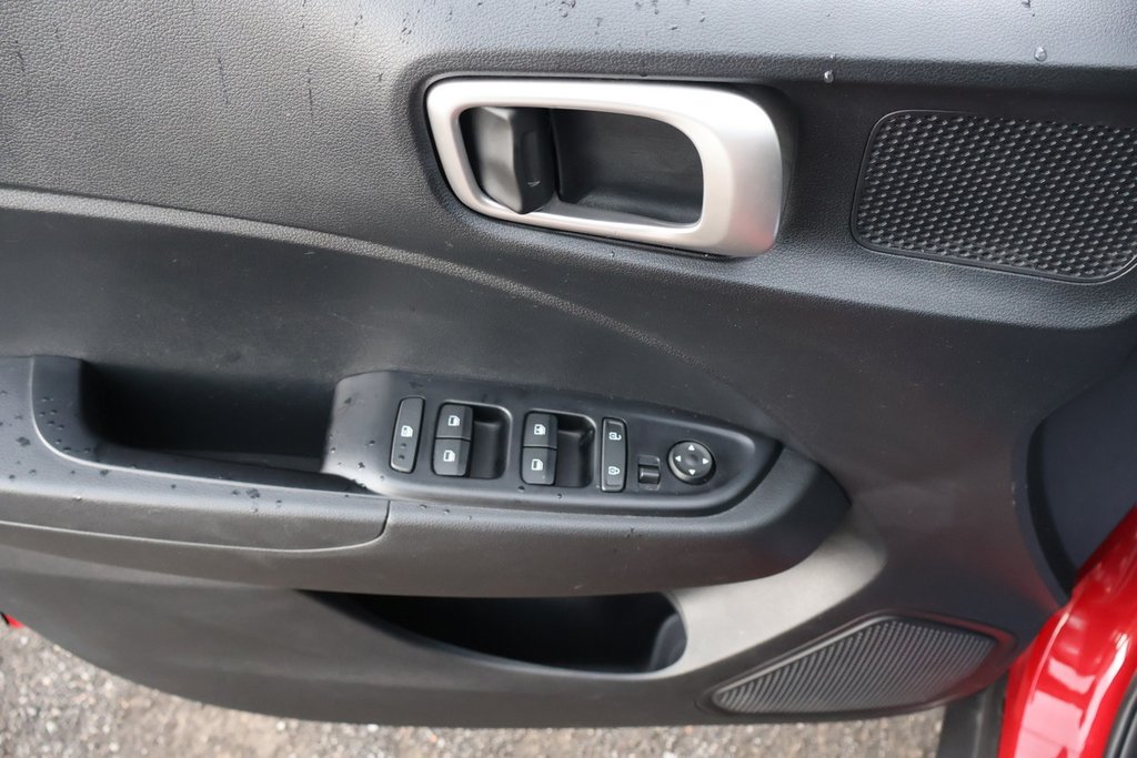 Hyundai Venue Preferred, Bas kilo, Caméra, Carplay, Démarreur 2022 à Mascouche, Québec - 26 - w1024h768px