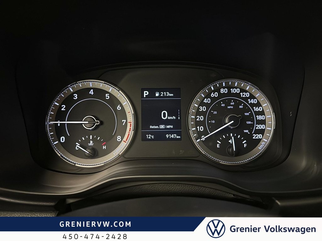 Hyundai Venue Essential, Carplay, Bas KM, Démarreur a dist 2022 à Mascouche, Québec - 12 - w1024h768px