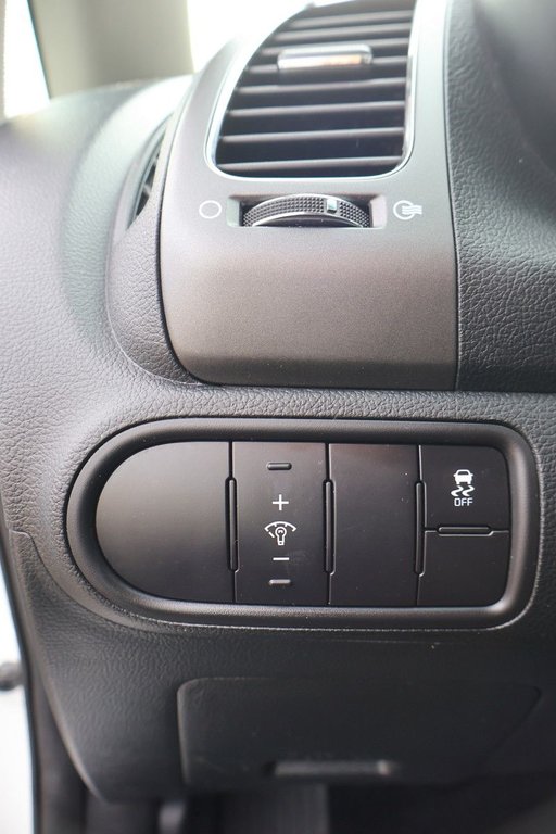 2018 Kia Forte Lx+,automatique,Jamais acidenté in Mascouche, Quebec - 25 - w1024h768px