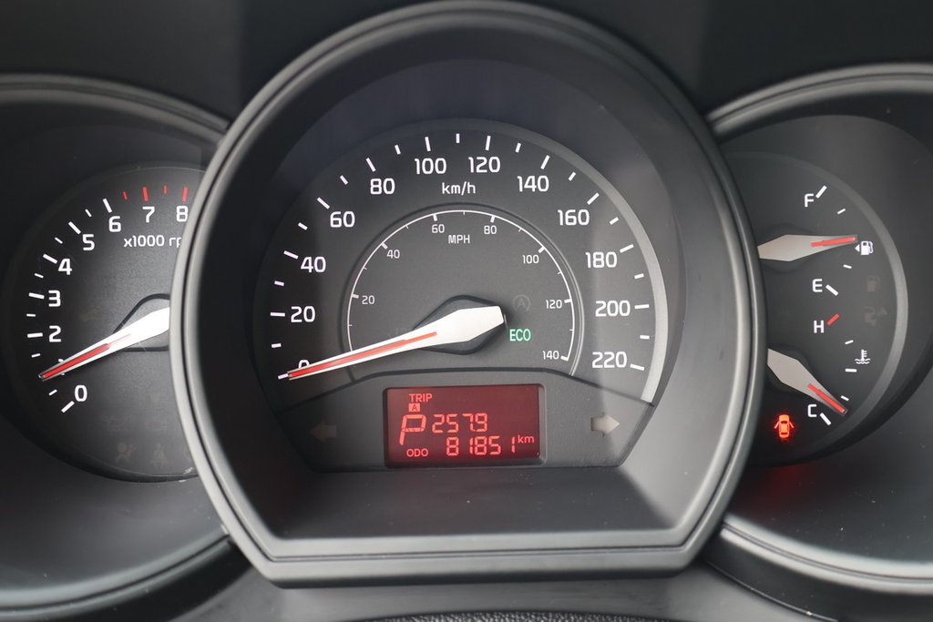 Kia Rio LX, Bluetooth, Banc chauffants, Air climatisé 2017 à Mascouche, Québec - 17 - w1024h768px