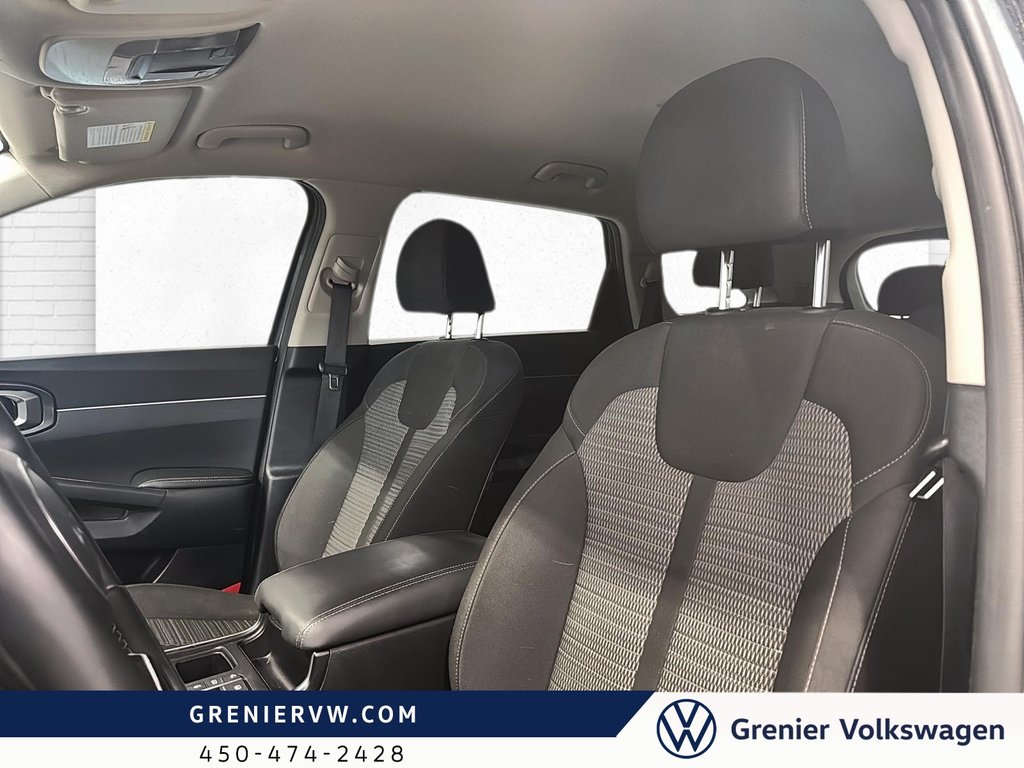 Kia Sorento X-Line, AWD, Cuir, Carplay, Sieg Chauffant 2023 à Terrebonne, Québec - 9 - w1024h768px