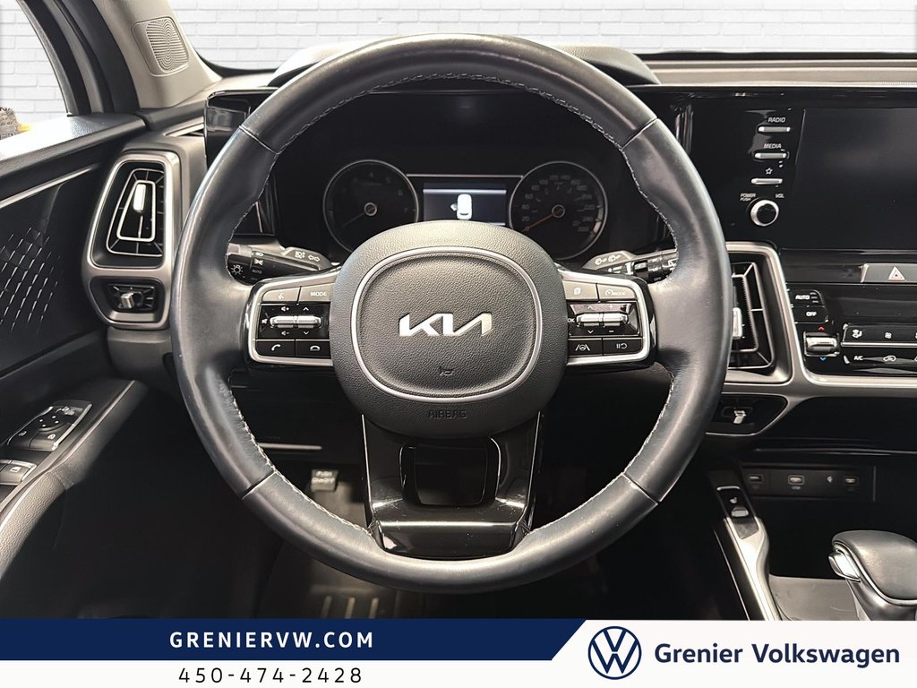 Kia Sorento LX+, AWD, Carplay, Siège+Volant Chauffant 2023 à Terrebonne, Québec - 10 - w1024h768px