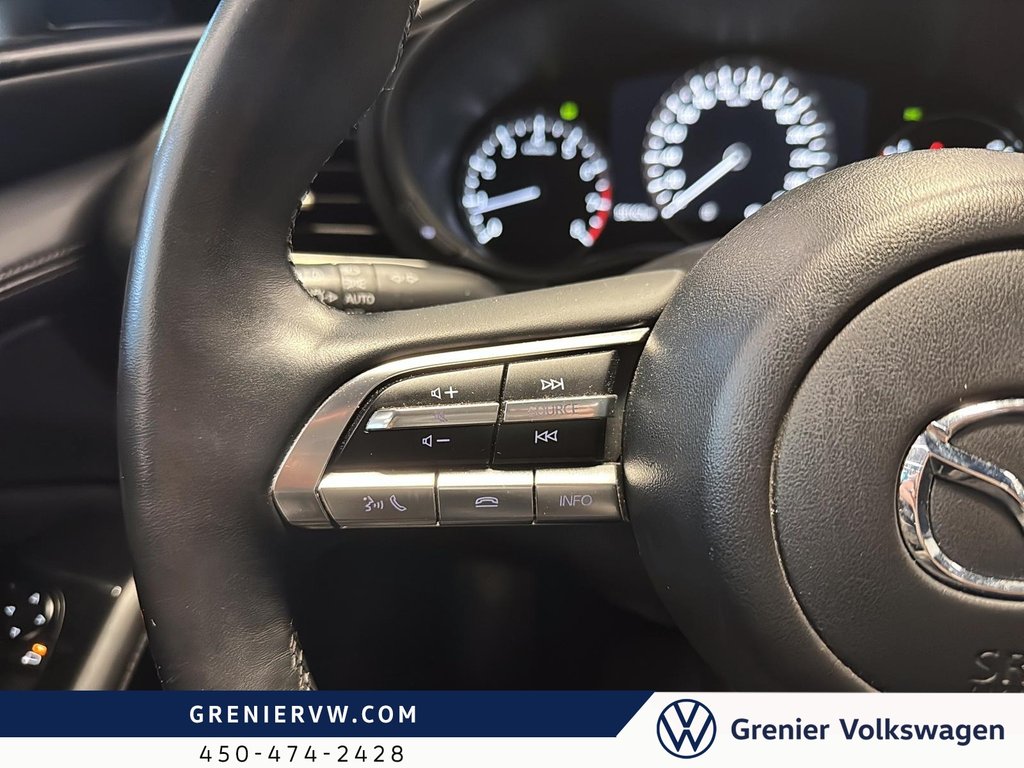 2019 Mazda 3 Sport GS, Manuel, Cuir, Toit, Carplay, Ensemble 8 Pneus in Mascouche, Quebec - 17 - w1024h768px