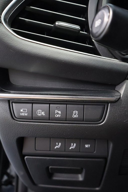 2024 Mazda 3 Sport GT, Cuir, Toit, Carplay, Pneus hiver inclus in Terrebonne, Quebec - 22 - w1024h768px