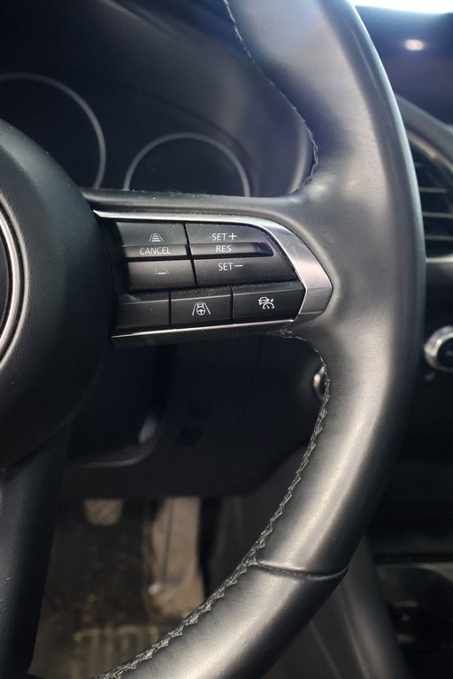 2024 Mazda 3 Sport GT, Cuir, Toit, Carplay, Pneus hiver inclus in Terrebonne, Quebec - 14 - w1024h768px