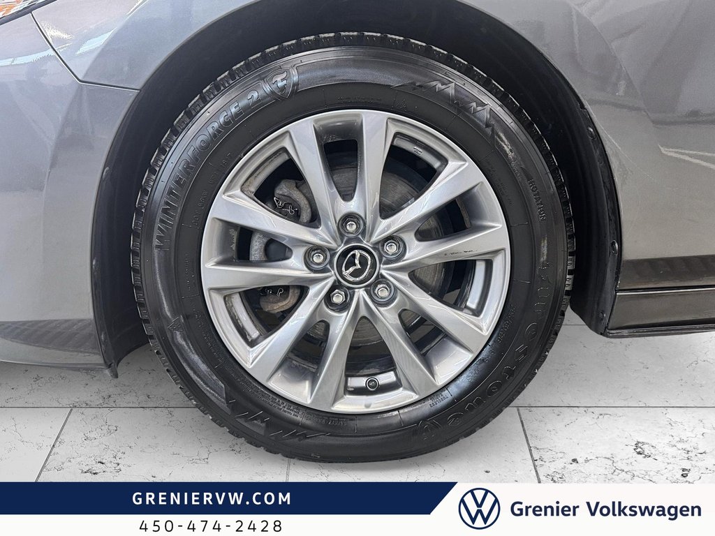 Mazda 3 GS, Manuel, Carplay, Siege+Volant Chauffant 2023 à Terrebonne, Québec - 6 - w1024h768px