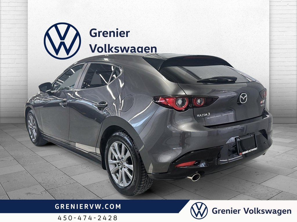 Mazda 3 GS, Manuel, Carplay, Siege+Volant Chauffant 2023 à Terrebonne, Québec - 4 - w1024h768px