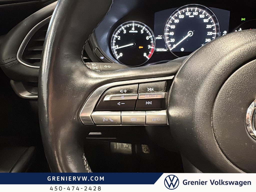 Mazda 3 GS, Manuel, Carplay, Siege+Volant Chauffant 2023 à Terrebonne, Québec - 16 - w1024h768px