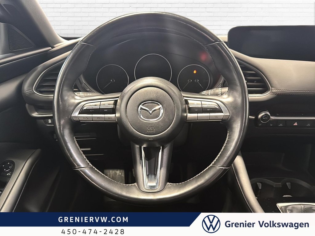 Mazda 3 GS, Manuel, Carplay, Siege+Volant Chauffant 2023 à Terrebonne, Québec - 9 - w1024h768px