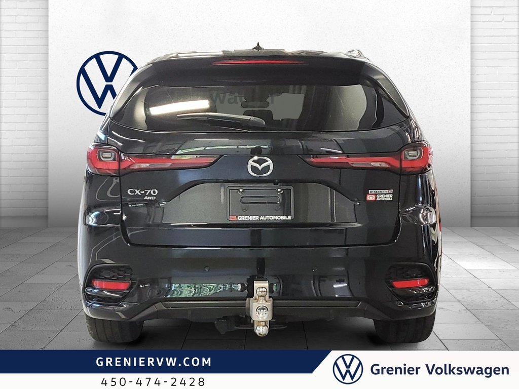 2025 Mazda CX-70 MHEV GT-P,TOIT PANO,CUIR ROUGE in Terrebonne, Quebec - 6 - w1024h768px