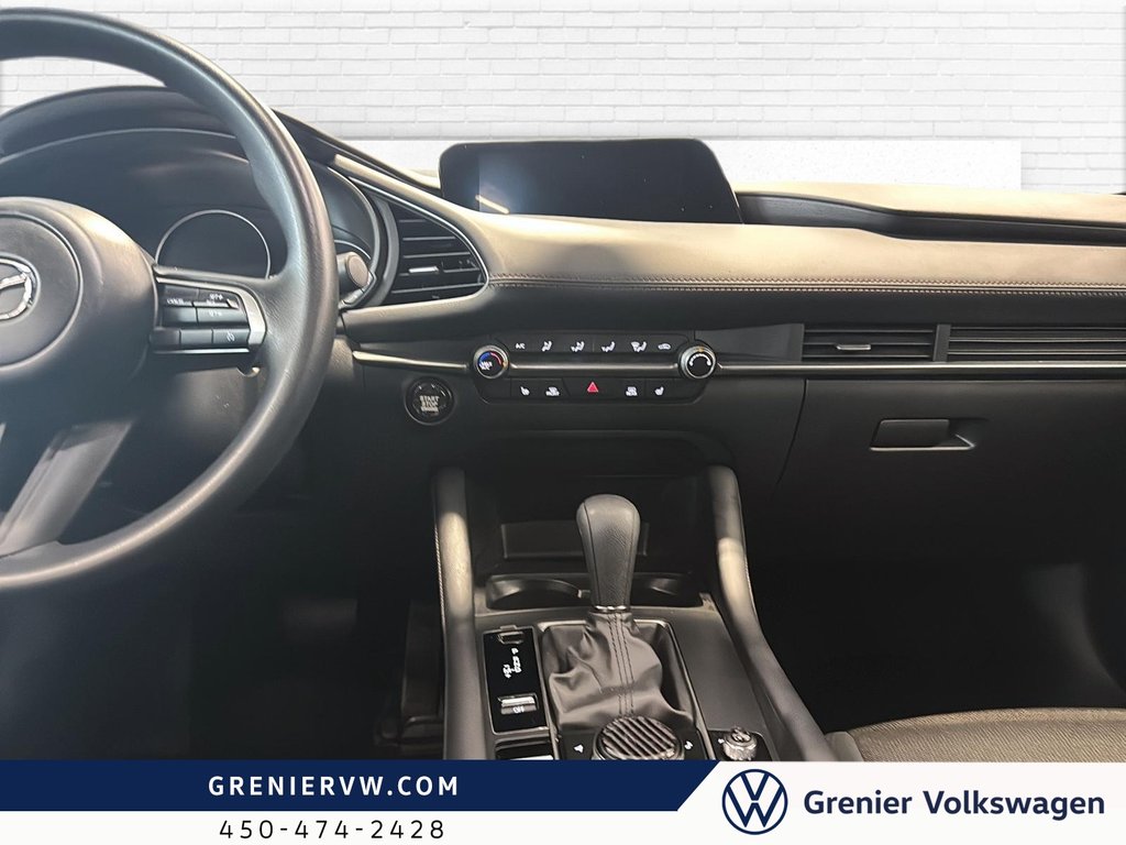2024 Mazda Mazda3 Gx Sport, Carplay, 8 Mags, Caméra in Terrebonne, Quebec - 10 - w1024h768px