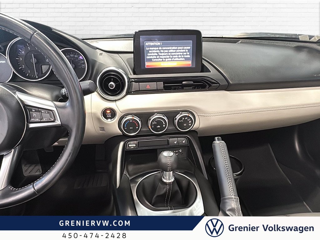 2023 Mazda MX-5 RF GT, Cuir, Carplay, Caméra, Bas Km in Terrebonne, Quebec - 20 - w1024h768px