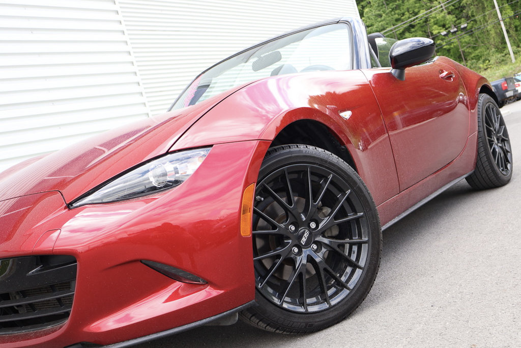 Mazda MX 5 50th, Jantes BBS, Audio bose, Banc chauffants 2018 à Terrebonne, Québec - 11 - w1024h768px