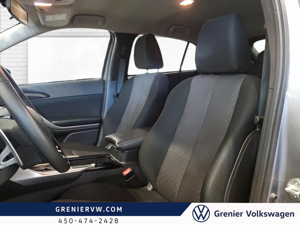 Mitsubishi Eclipse Cross SE, Awd, Carplay, Caméra 2024 à Terrebonne, Québec - 13 - w1024h768px