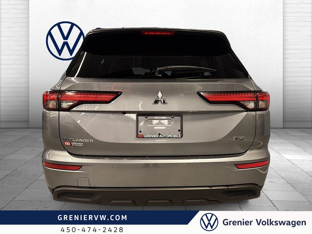 Mitsubishi Outlander ES, AWD, 7pass, Carplay, Banc chauffants 2024 à Mascouche, Québec - 10 - w1024h768px
