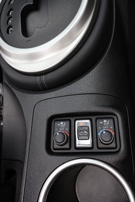 2019 Nissan 370Z Convertible,Sport touring, Caméra, Audio Bose in Terrebonne, Quebec - 29 - w1024h768px